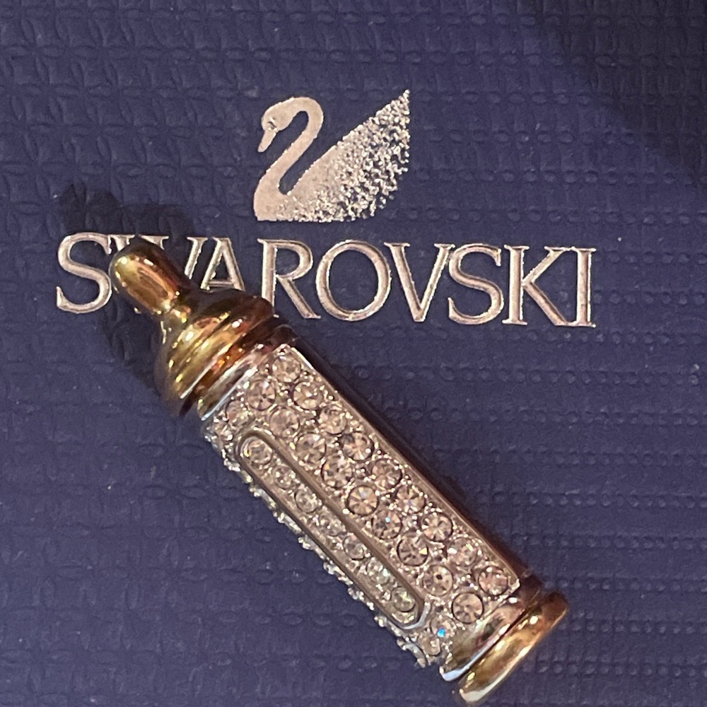 Swarovski Swan Signed Baby Bottle Brooch Pin - Picture 2 of 4
